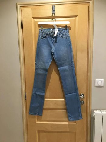 Jean droit camaïeu bleu clair