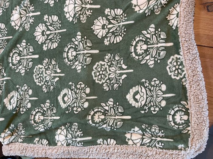 Peluche + plaid assortis - photo numéro 6