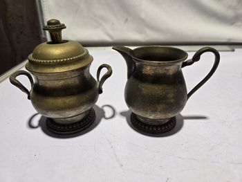 Paire sucrier et pot à lait anciens 