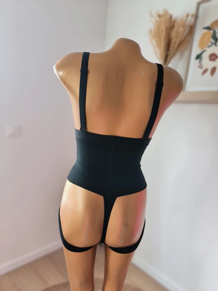 💥 Gaine sculptante Noire - Taille L 💥 - photo numéro 2
