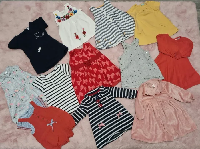 Lot robe 11 robes  - 12 mois - 74cm