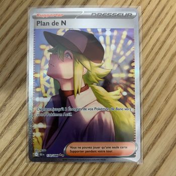 Reshiram de N 170/086  NM FR