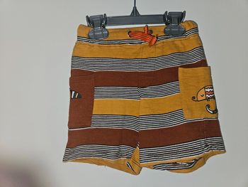 Short bébé
