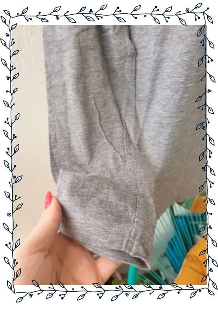Haut uni avec 4 boutons - photo numéro 3
