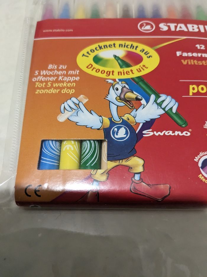 Boîtes de 12 feutres Stabilo couleurs éclatantes. - photo numéro 3