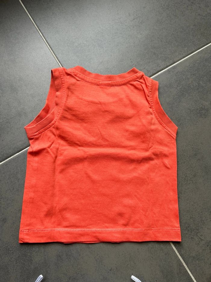 Ensemble 2 articles: t-shirt tigre sans manches débardeur et short été neuf c&a bébé garçon - photo numéro 5