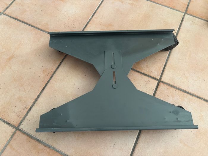 plateau roulant gris