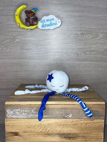 PHA07 doudou pieuvre 🐙 biolane