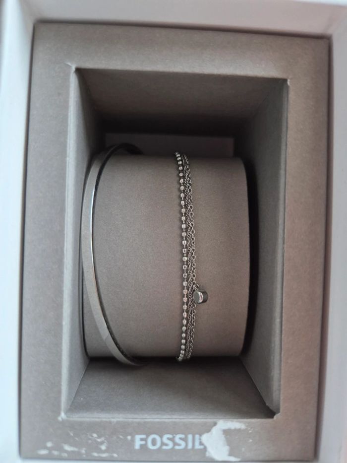 Lot de bracelets Fossil neufs
