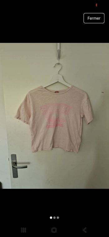 Tee-shirt rose avec motif