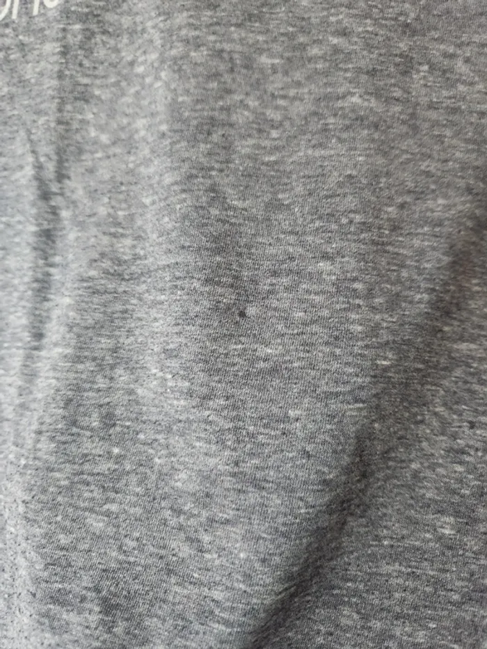 Tee-shirt - photo numéro 2