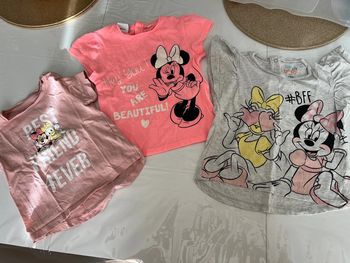 Lot t-shirt minnie 18 mois