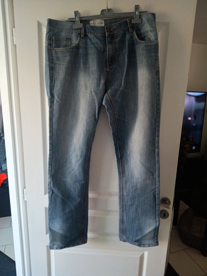 Jeans Harris & lewis taille 48