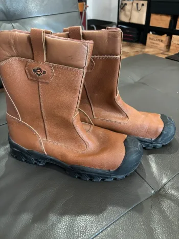Bottes de sécurité pointure 46