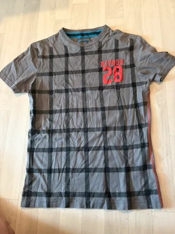 T-shirt S Angelo litrico gris et noir manches courtes très bon état