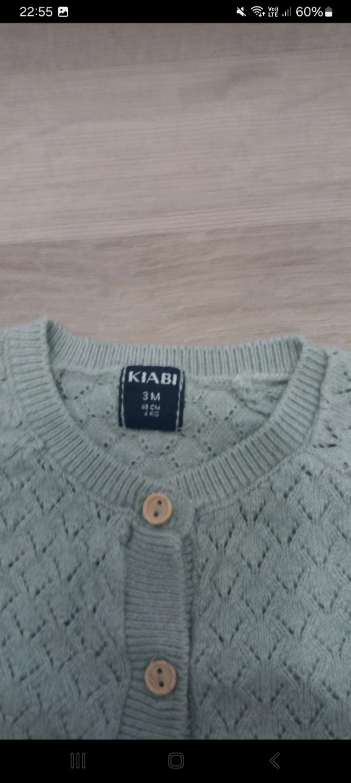 Gilet a manche longue avec boutons kiabi 3 mosi - photo numéro 2