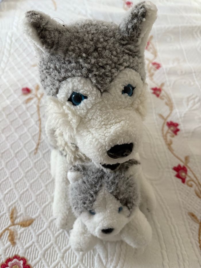 Peluches chiens husky