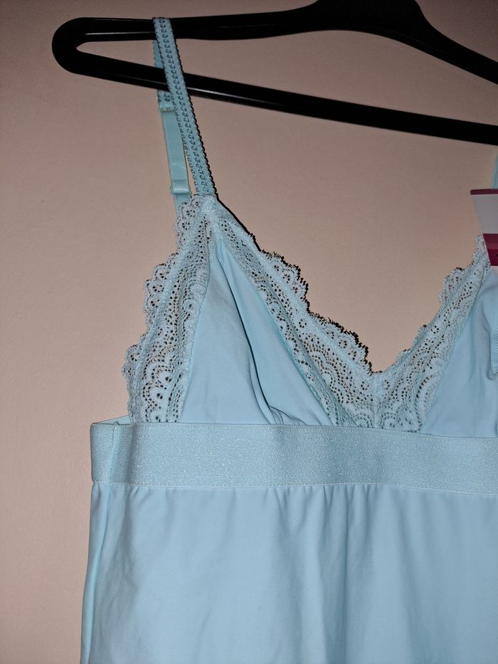 Body taille 34/36 neuf - photo numéro 3