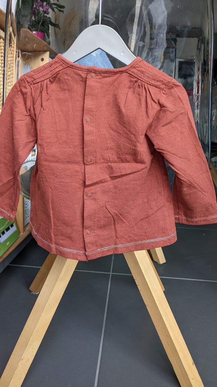 Haut marron Kiabi 12 mois - photo numéro 2