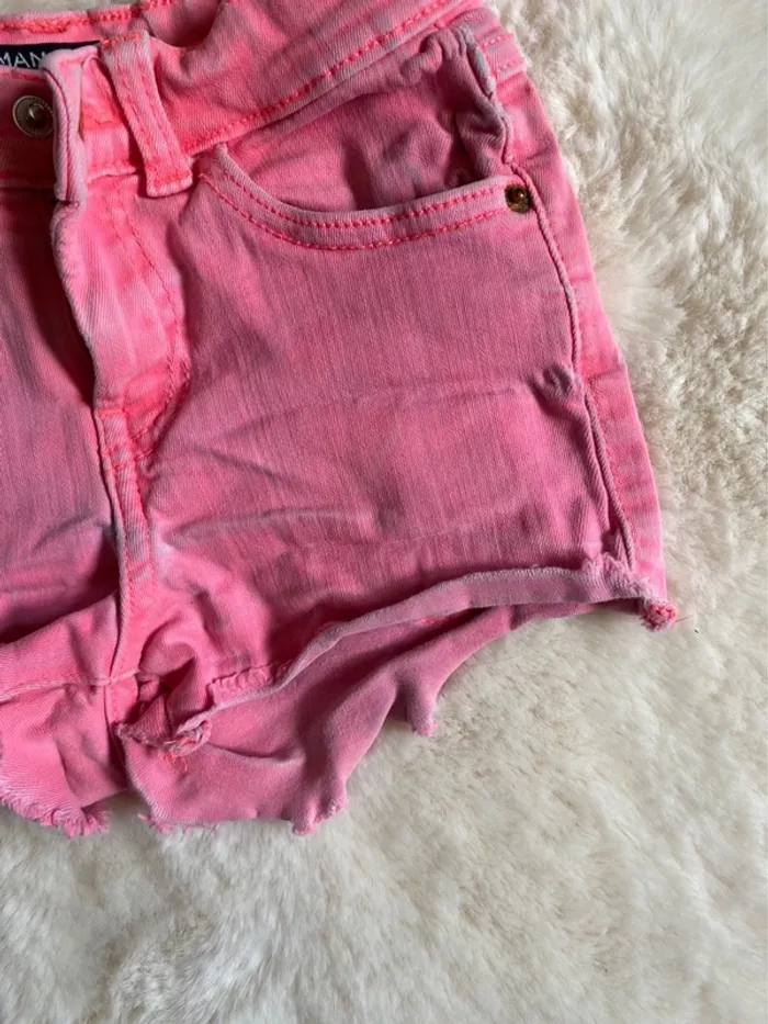 💜Mini short Mango rose délavé - 6 ans TBE 💜 - photo numéro 3