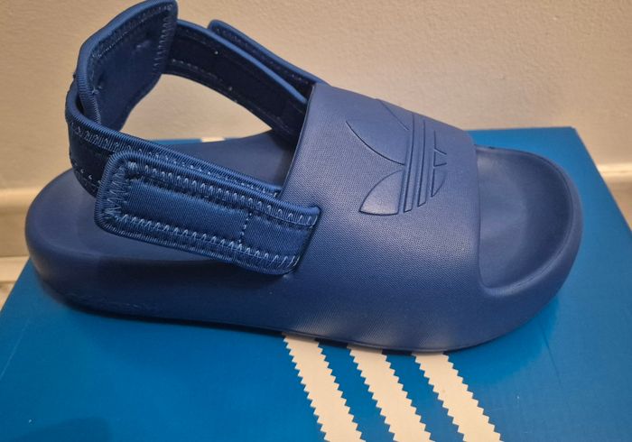 Sandales Adidas Adilettes mixte - photo numéro 3