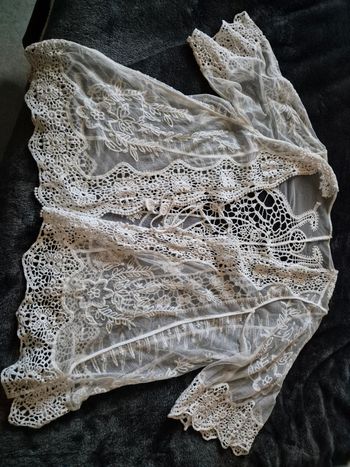 Gilet blanc dentelle