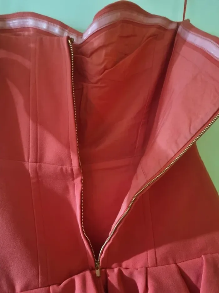Superbe robe bustier MAJE rouge avec pièce en cuir agneau T36/S - photo numéro 7
