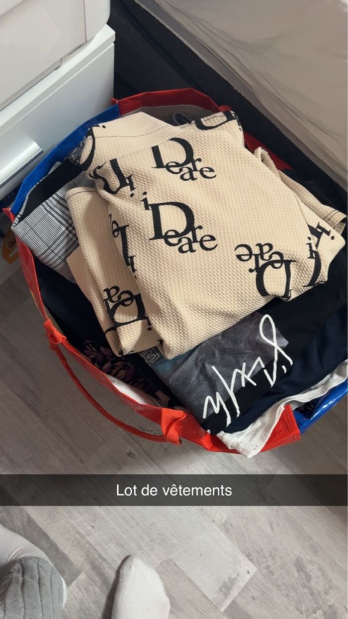 Lot de vêtements femme