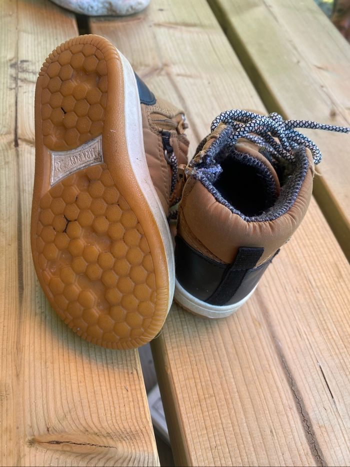 Chaussures montagne zip  Zara baby - photo numéro 3