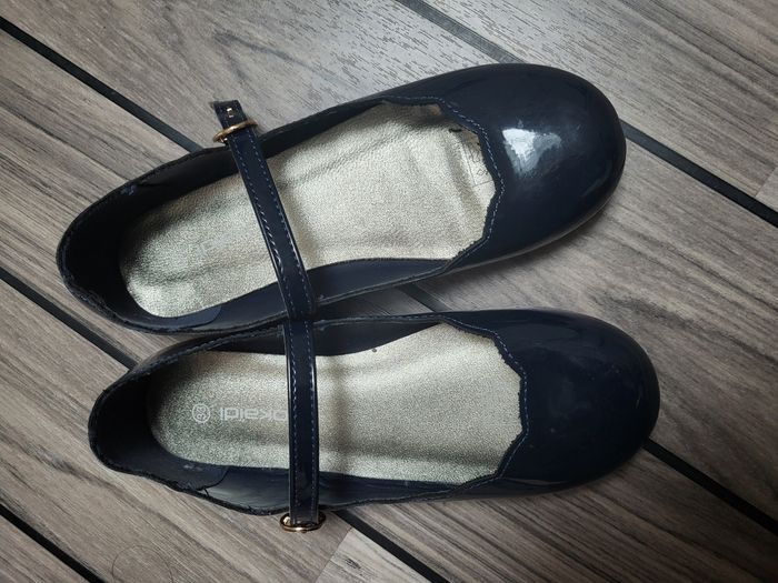 Chaussure okaidi fille 33