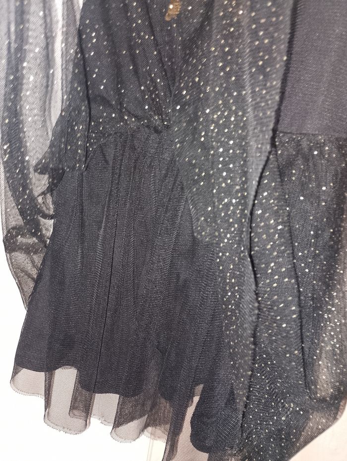 Robe noir étoile Seguin couleur or 4 ans in extenso - photo numéro 3