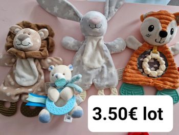 Jouets premiers âge