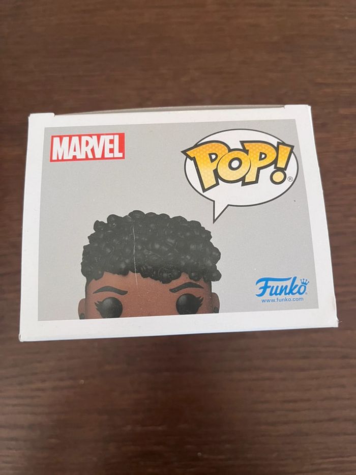 Figurine pop 1174 Shuri « Wakanda Forever » - photo numéro 3