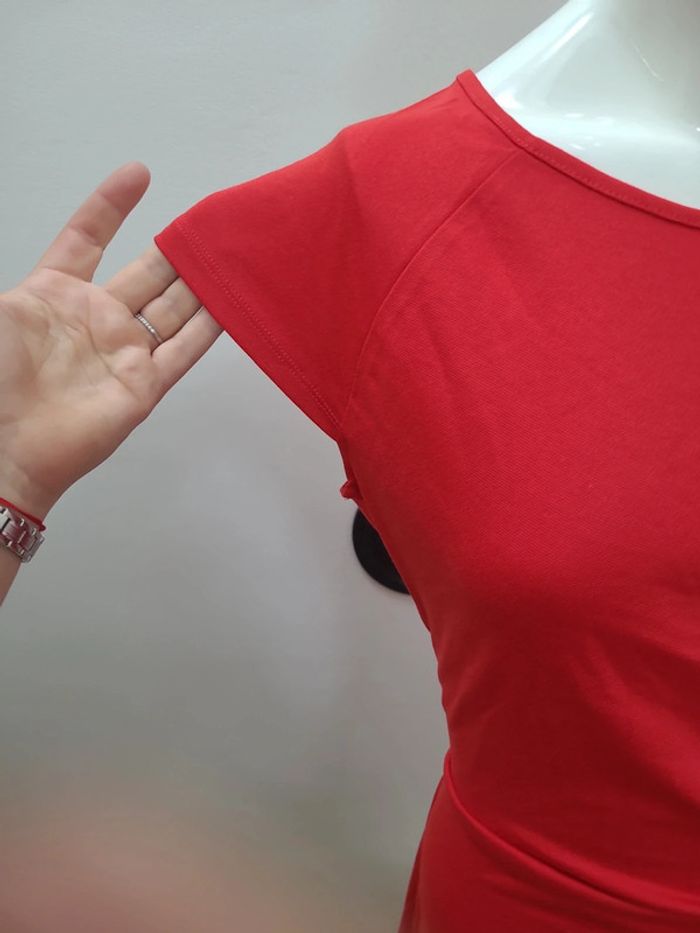 Robe rouge Anne Weyburn taille 42-44 - photo numéro 4