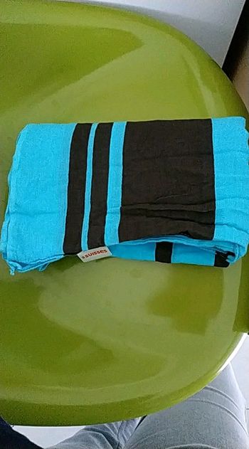 Paréo de plage bleu et marron 3 suisses