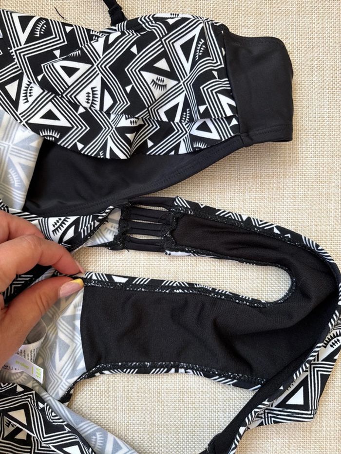 maillot de bain 2 pièces noir et blanc - photo numéro 8