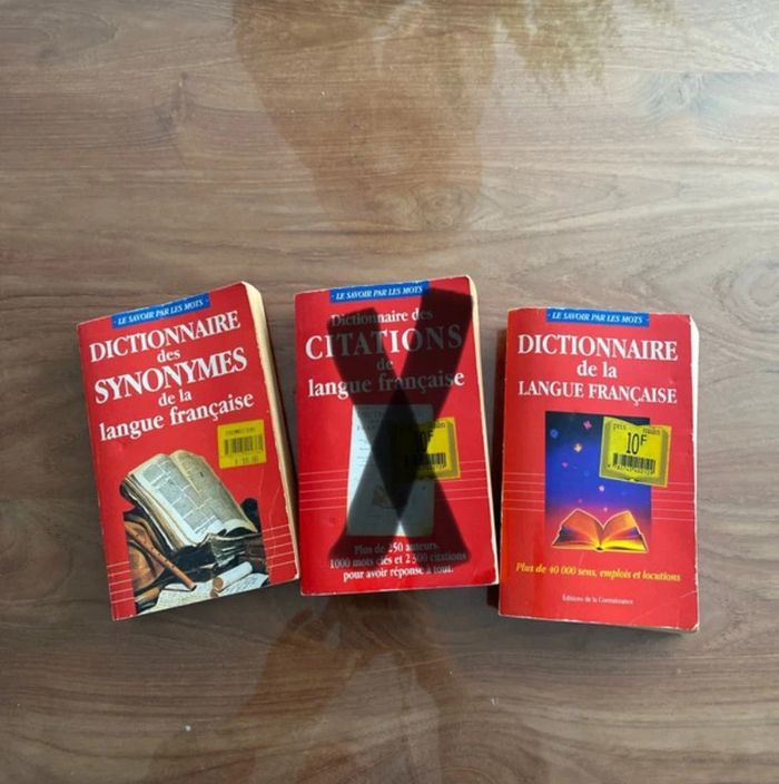 Lot de 2 dictionnaires le savoir par les mots langue française synonymes