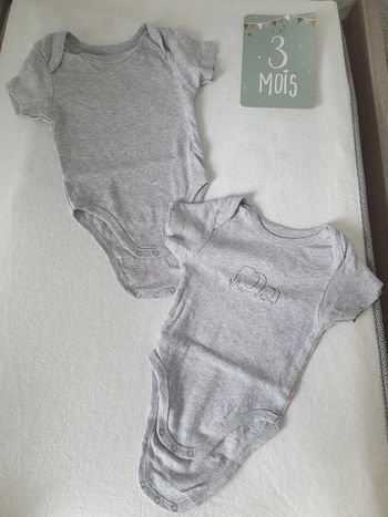 Lot de 2 bodies 3 mois mots d'enfants