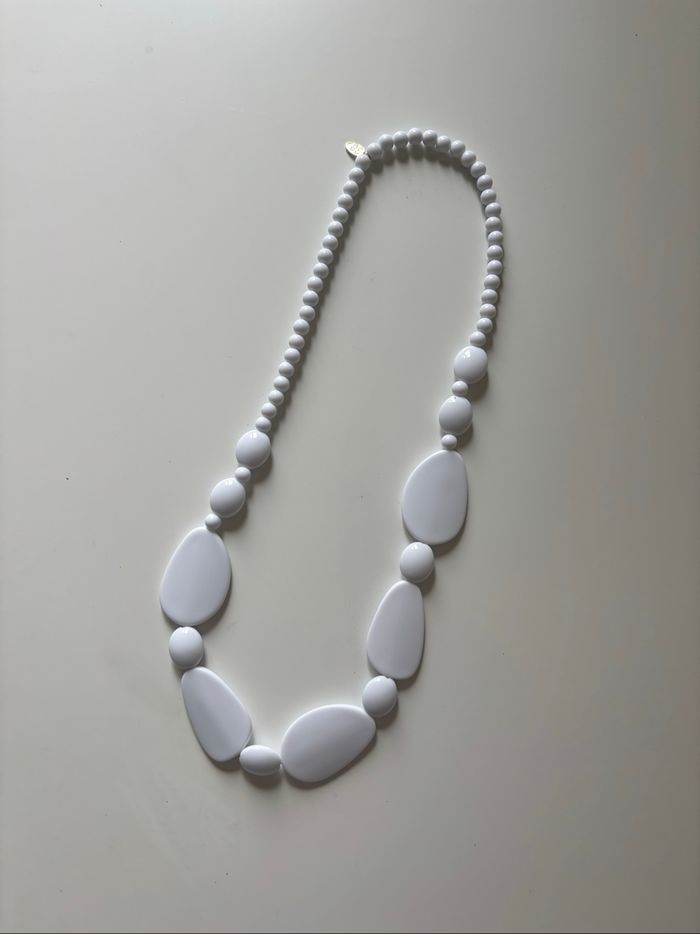 Collier blanc - photo numéro 5