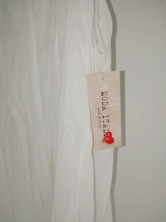 Robe d'été mi-longue à bretelles blanche - photo numéro 2