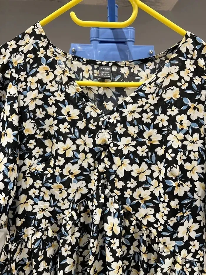 Robe a fleur Shein 34 - photo numéro 3