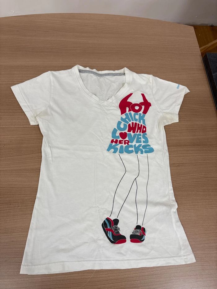 T-shirt femme reebok taille S