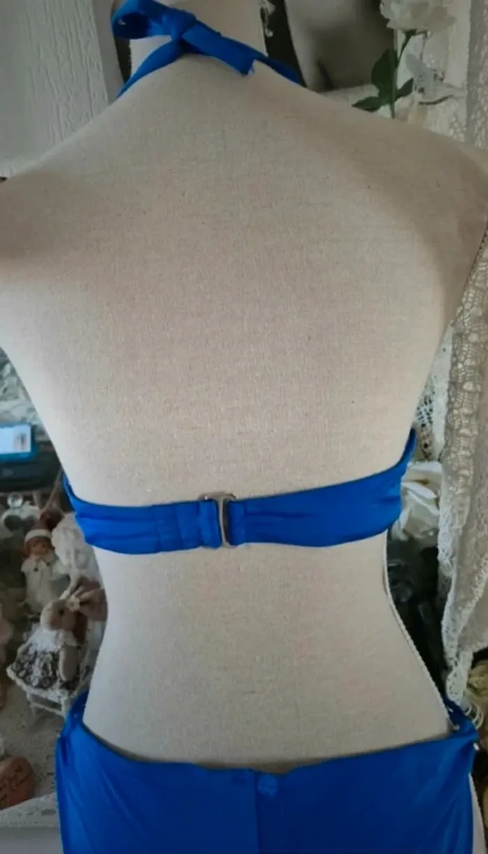 Maillot de bain bleu 2 pièces Taille 40/42 Neuf - photo numéro 4