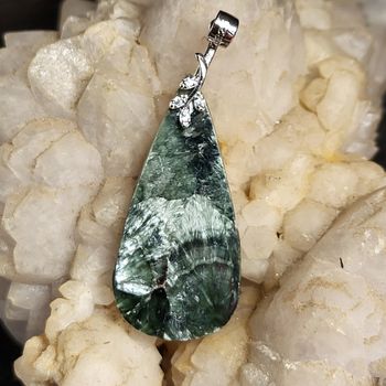 Pendentif en seraphinite de Russie 🤩
