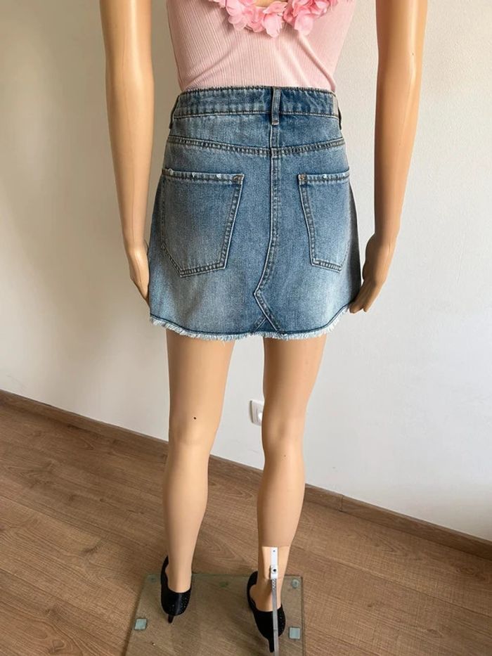 Jupe en jean avec perles nacrées Morgan taille 40 TBE - photo numéro 7
