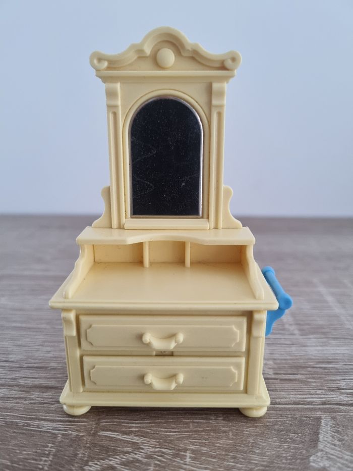 Meuble coiffeuse de la chambre 5321 belle époque 1900