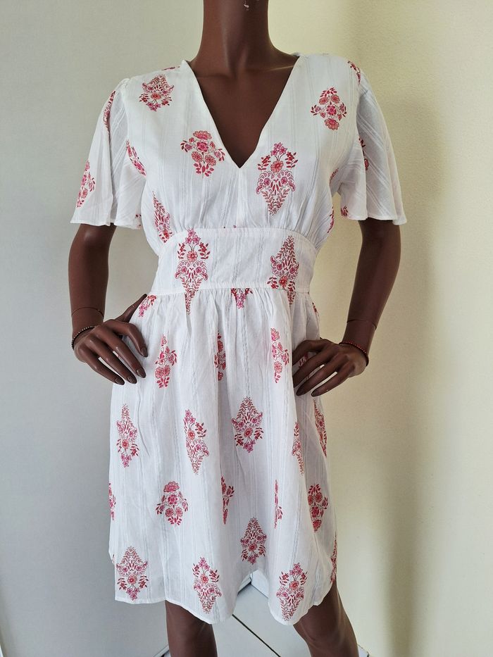 Robe taille S/M marque In April 1986 - photo numéro 2