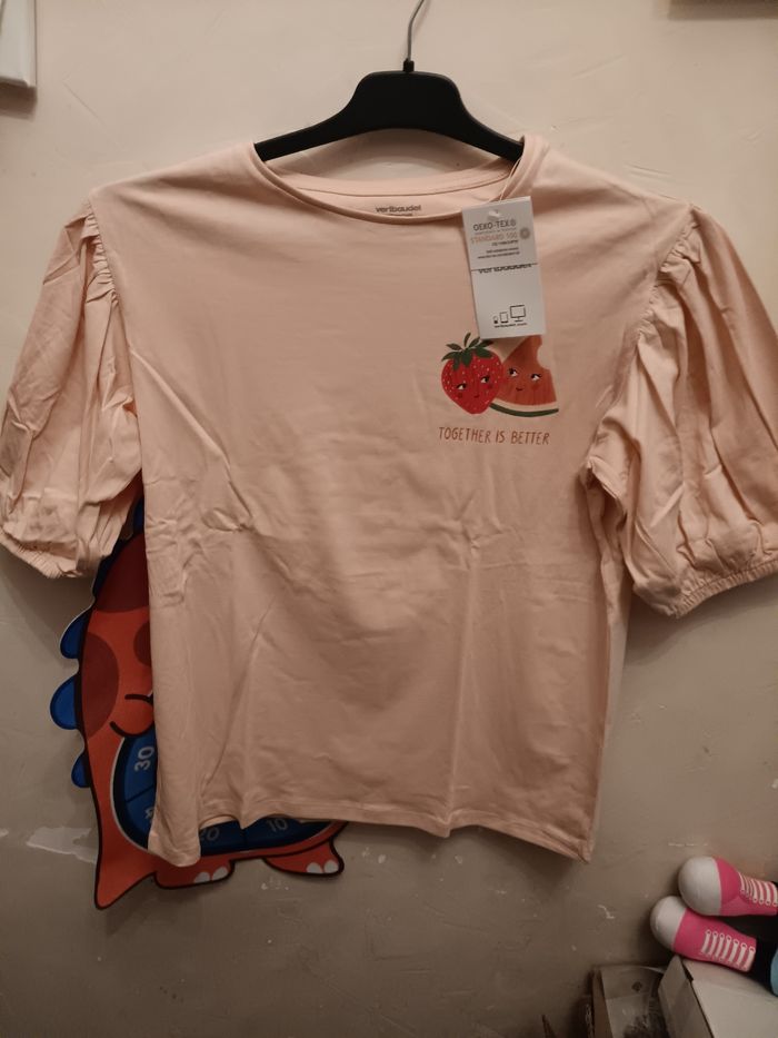 Tee-shirt 14 ans neuf vertbaudet