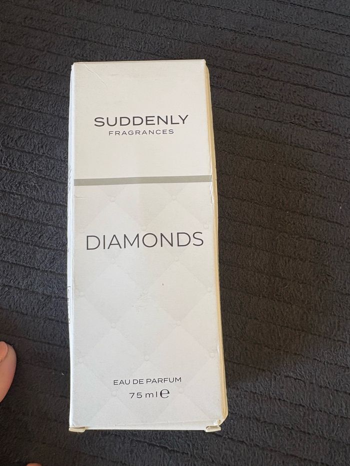 Parfum Diamonds neuf - photo numéro 4
