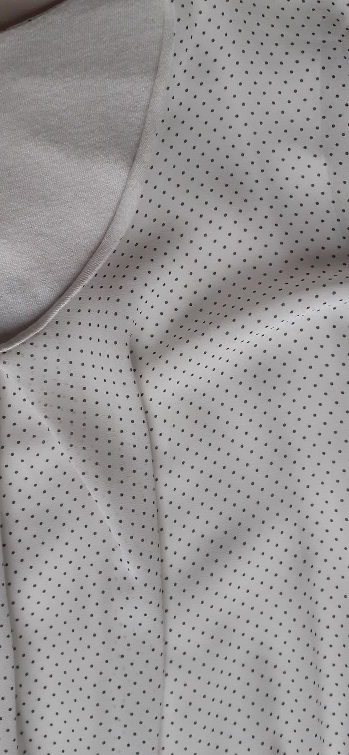 Robe ou tunique taille 44-46 - photo numéro 2